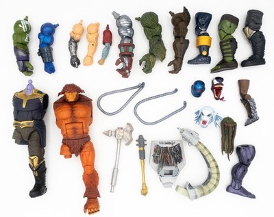 Marvel Legends BAF Teile Konvolut Thanos Sasquatch Hulk Venom und mehr