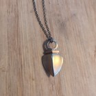 Vintage Gold Tone Pendant Necklace — photo 1