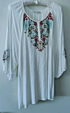 C&C California Women's  Embroidered Boho Tunic  Size 1X