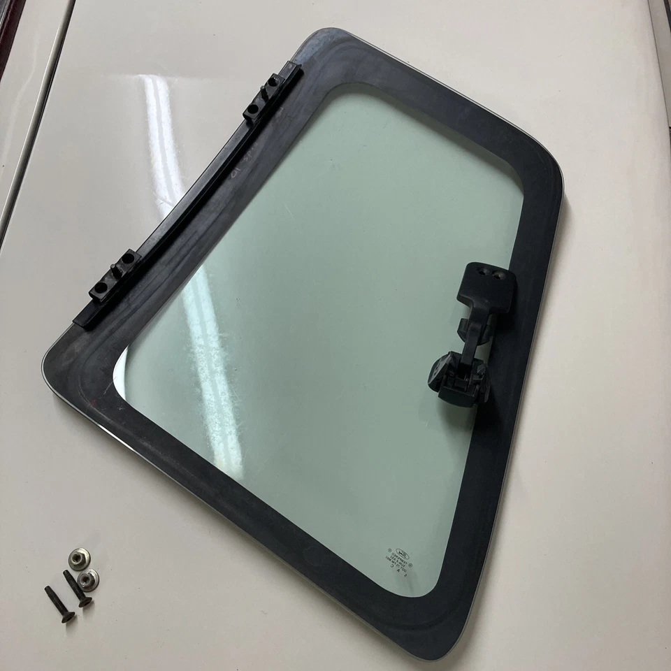 Ford Explorer Sport 1993-2002 cuarto derecho ventana de ventilación de cristal (pasajero) Foto 4 de 4