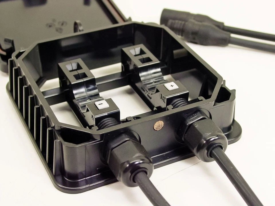 MC PV-JB/2 14AWG Solar Panel Junction Box Terminal w/ MC3 Connectors - New J-Box - Image 3 of 4