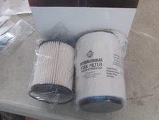 NEW Genuine Navistar International  1876533C93 Fuel Filter Element 1848671C1