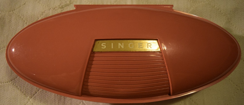 Singer Buttonholer Model 489500/489510 Complete with Case Accessories and Manual