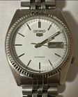 Vintage Seiko 5 Automatic Men's Watch Japan Day/Date White Dial