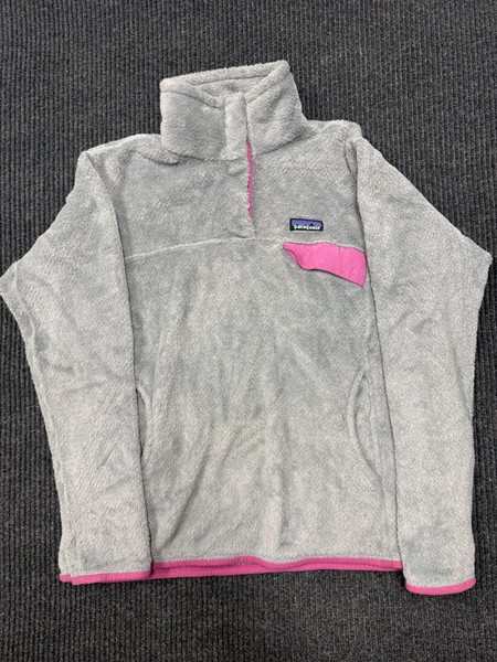 Patagonia Women’s (M) Women's Re-Tool Snap-T Half Button Pullover Jacket - GRAY