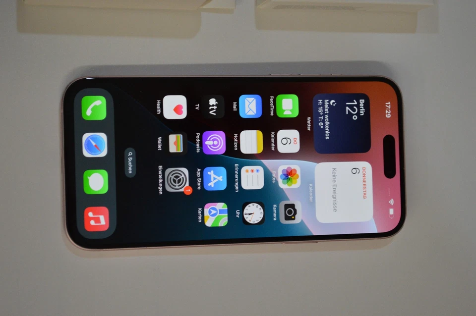 Apple iPhone 15 Plus Dual-SIM Smartphone 128GB Pink Rosa - Bild 2 von 4