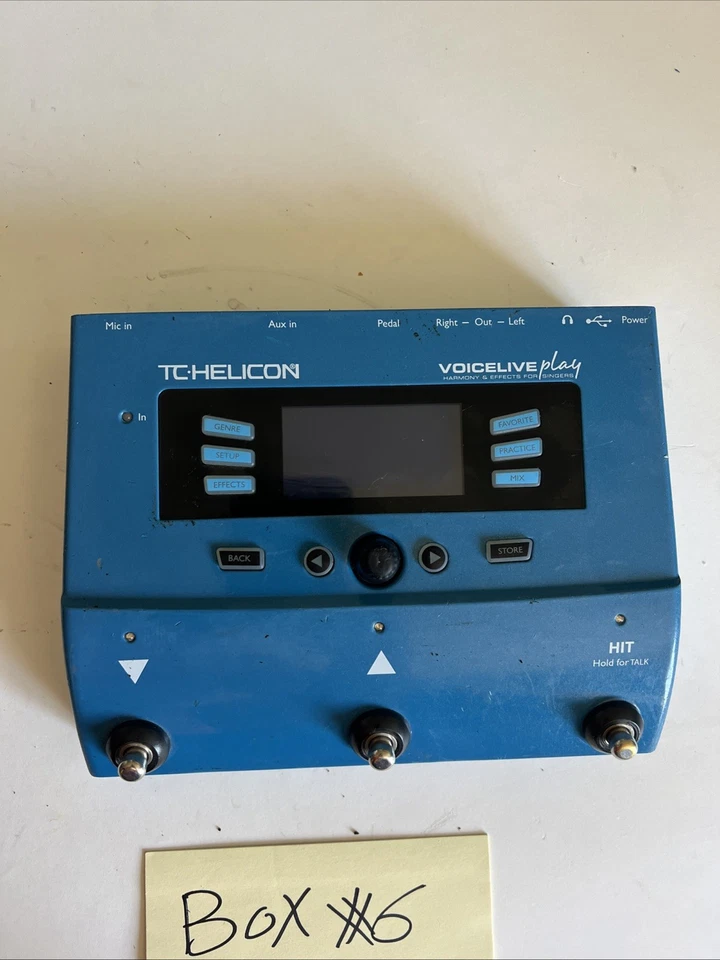TC-HELICON VoiceLive Play Vocal Harmony Effect Processor Pedal Condenser Mic - Image 2 of 4