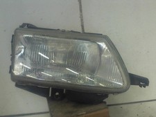 Feu avant (phare) Citroen SAXO