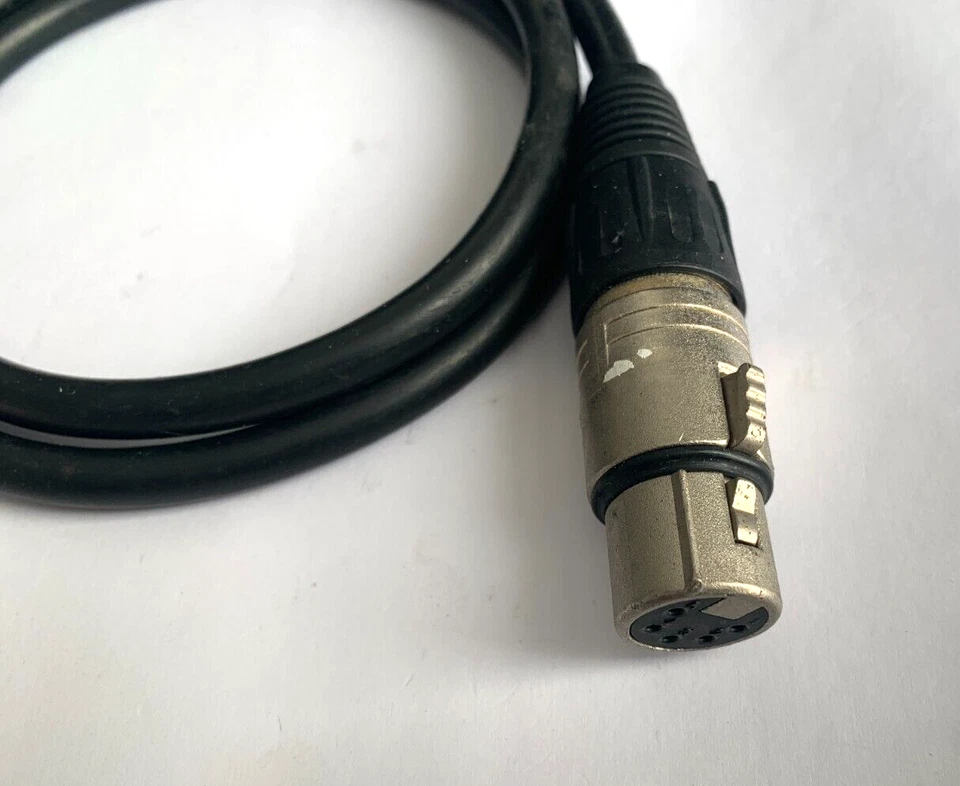 0.8 M Neutrik DMX 3 Pin XLR to 5 Pin XLR - Pro Theatre Stage Lighting Cable - Image 3 of 4