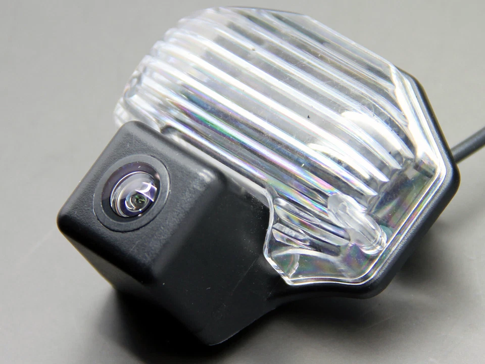 Car Rear-View Backup Camera For Toyota Wish 2005 2006 2007 2008 2009 2010 2011 - Image 2 of 4