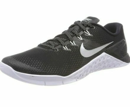 Nike Revolution Sneakers for Men