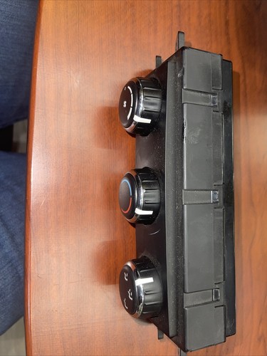 08 TO 10 Dodge Caravan Rear Ax/heater Control Unit - Bild 2 von 6