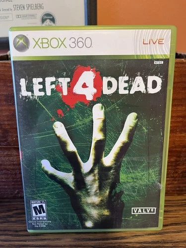 Left 4 Dead (Microsoft Xbox 360 Video Game) With Manual, Clean Disc