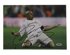 Roberto Carlos Signed 8x11.5 Photo (PSA)
