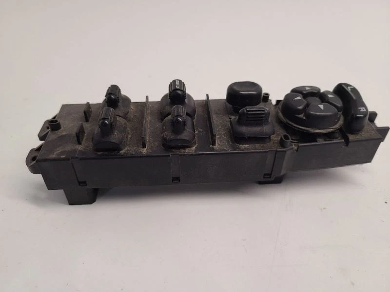 Interruptor de control de ventana maestro para conductor Dodge Ram 1500 2005-08 Foto 2 de 4