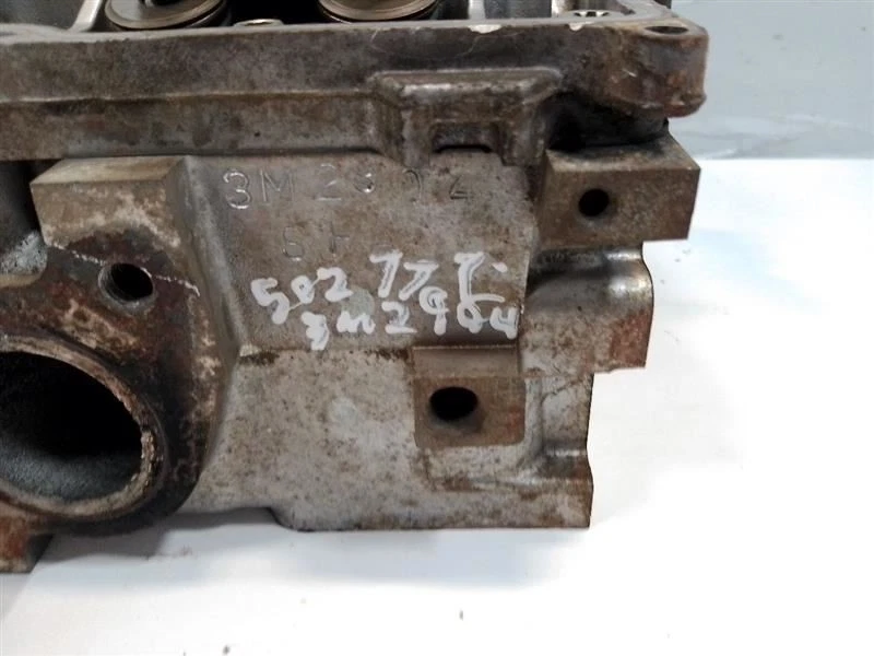 Culata izquierda conductor Subaru Forester 2009 2,5 L 10655398 Foto 3 de 4