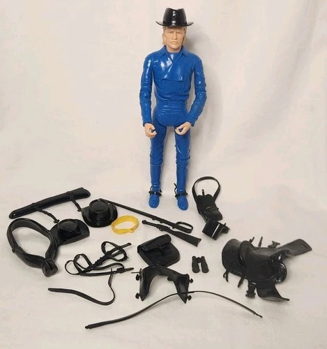 New ListingMarx Johnny West #1866 General Custer Fort Apache Fighters Figure & Accessories