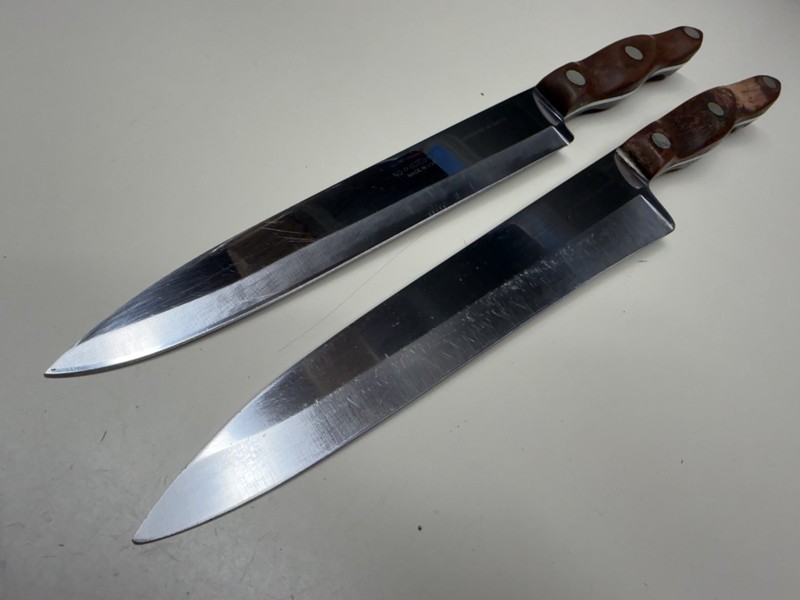 LOT OF 2 CUTCO CLASSIC HANDLE 1725 CHEF KNIVES USA DAMAGED