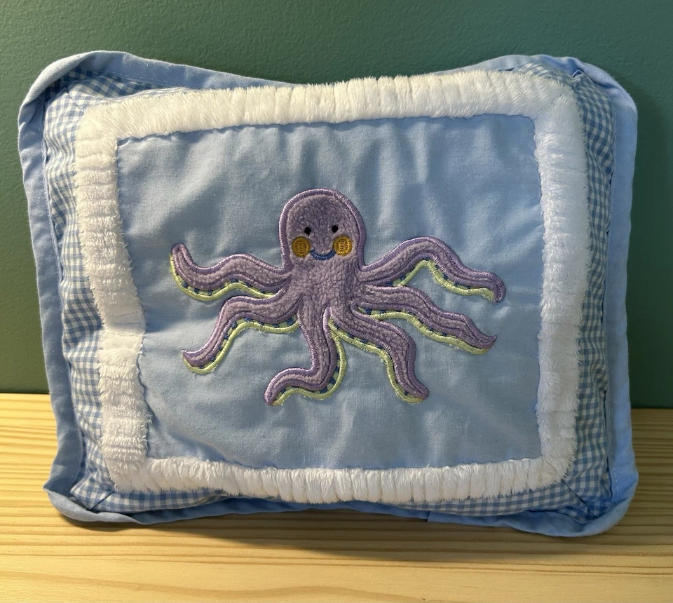 KIDSLINE SEA LIFE Baby Quilt Valance Diaper Stacker 2 Sm Pillows 5 Wall Hangings - Image 2 of 4