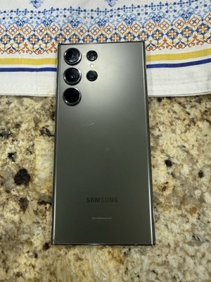 Samsung Galaxy S23 Ultra 256GB Green Locked To Spectrum