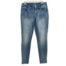 Maurices Jeans Womens M Reg 30" W Stretch Medium Wash Denim Mid Rise