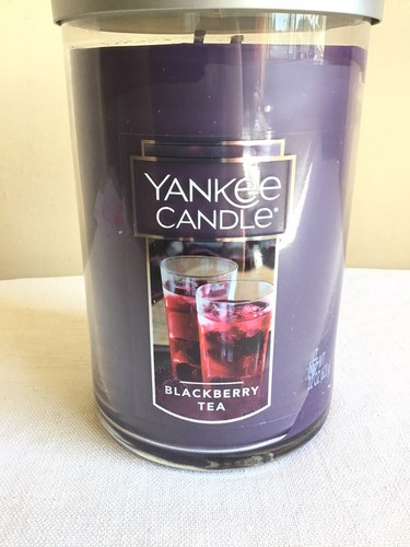 Nuovissima candela yankee candela tè alla mirtilla candela con coperchio piatto 22 once ritirata - Foto 2 di 7