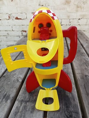 Peppa Pig Spaceship Rocket with Sound No Figures UK