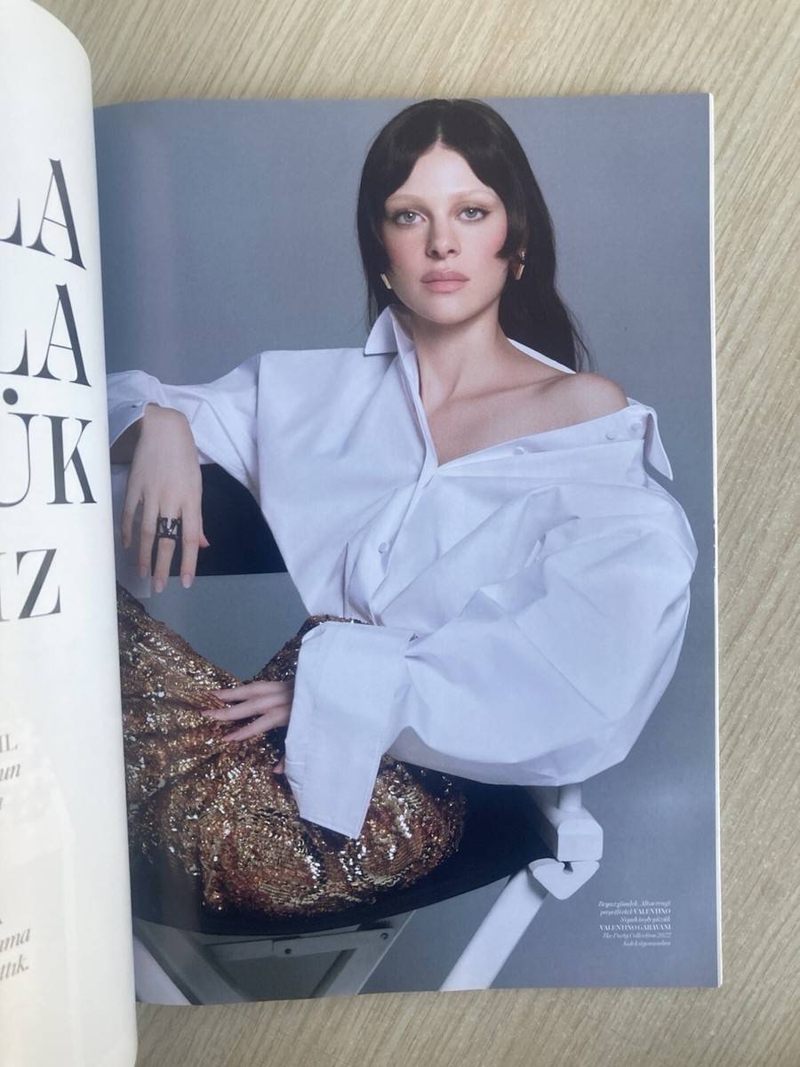 Vogue TÜRKİYE Magazine March 2022 Vogue TÜRKİYE Magazine March 2022 Vogue Turkey March 2022