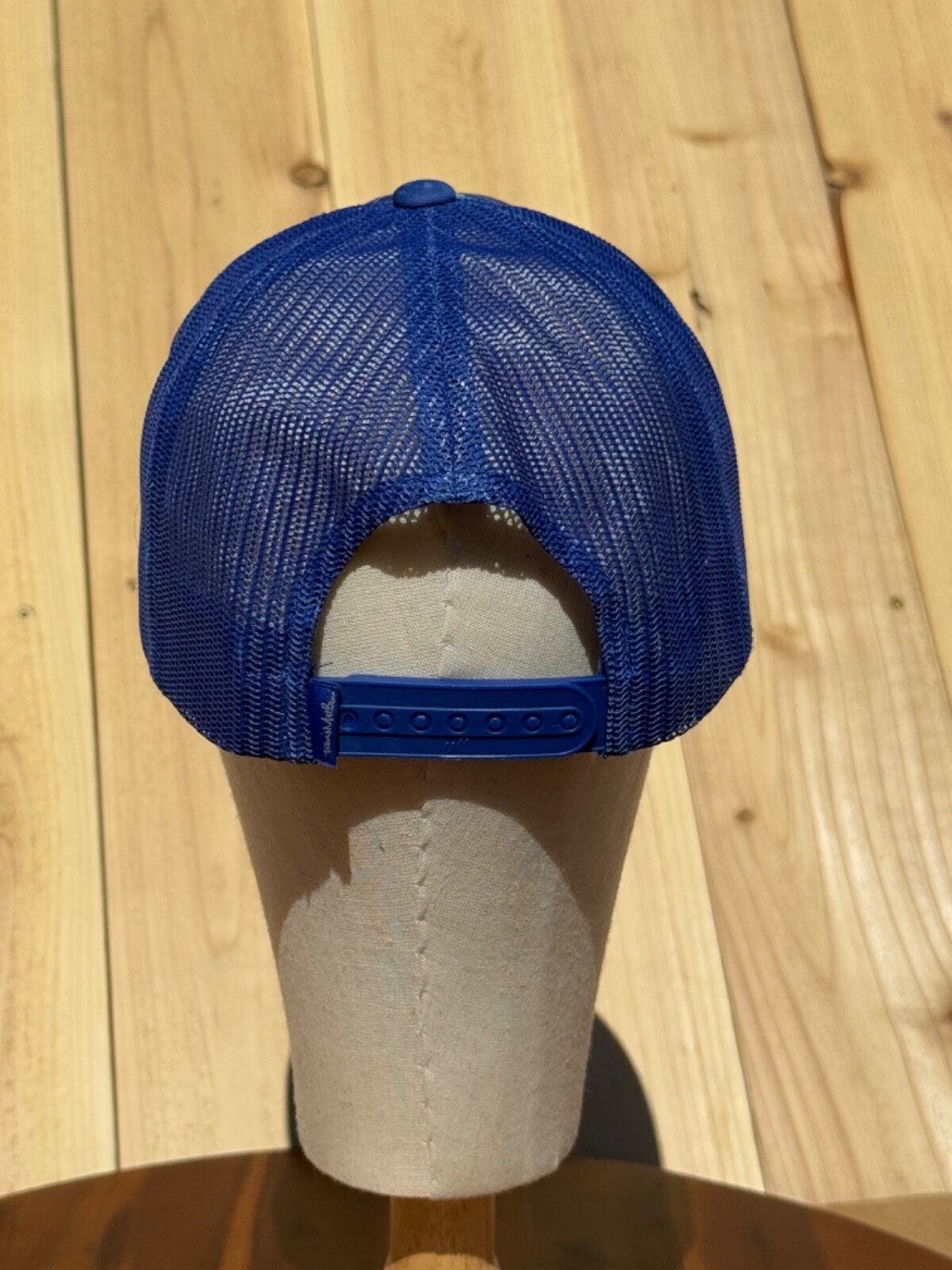 Travis Mathew Pineapple Print Snapback Trucker Me… - image 4