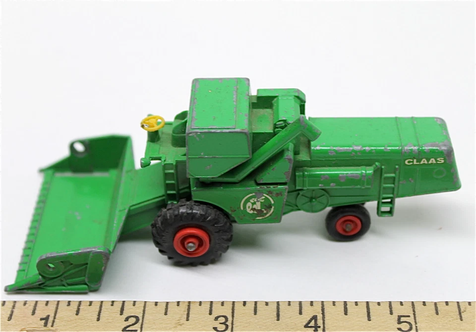 Vintage Matchbox Class Combine Harvester King Size K-9 Lesney Die Cast Farm - Image 2 of 4