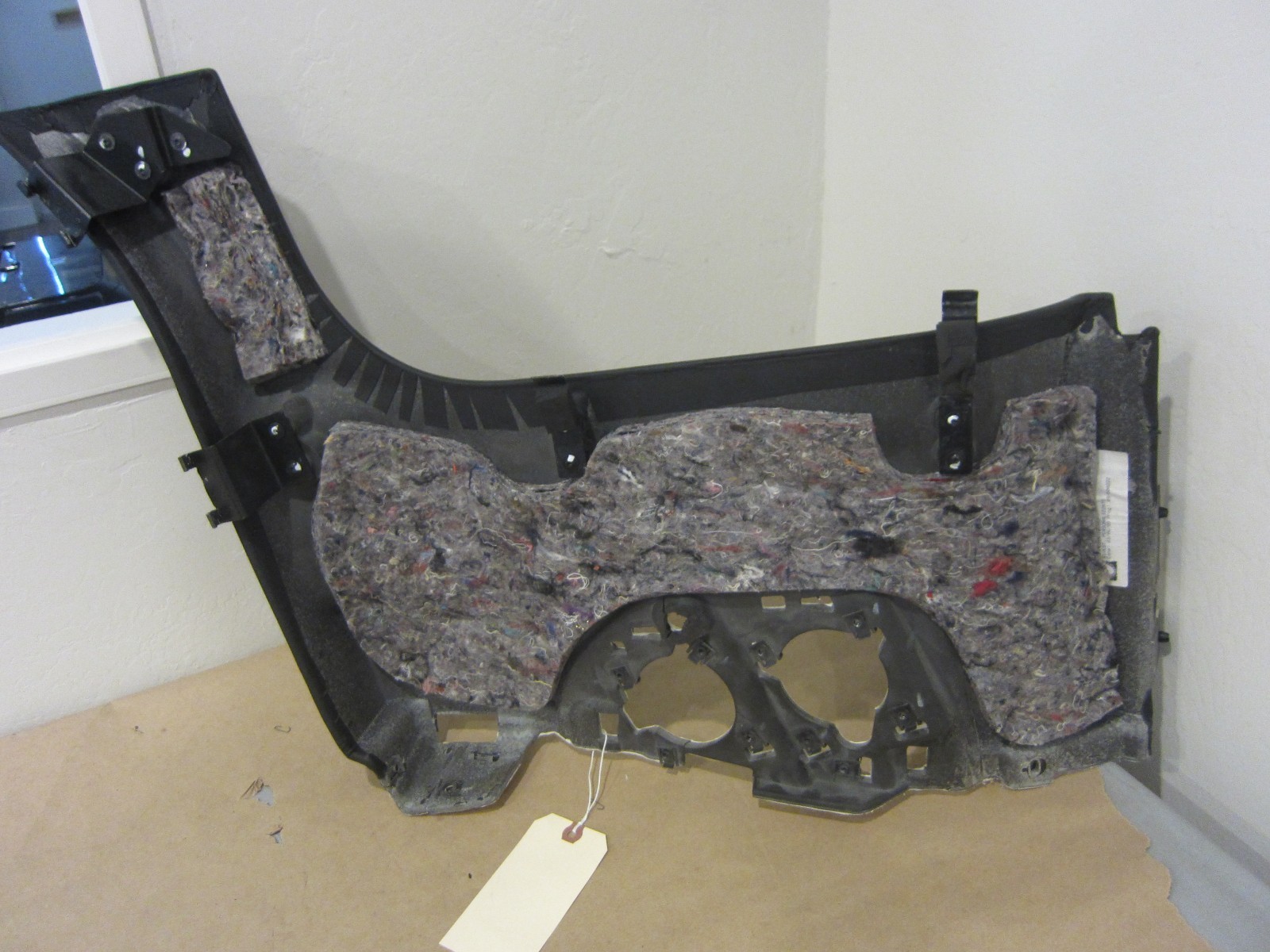 Ferrari California RH Rear Side Panel (Black). Part# 81562400