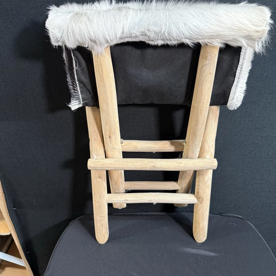 Rustikaler Kunst-Rindsleder auf Fell Klapphocker Boho Landhaus Holz Sitz Akzent Stuhl - Bild 4 von 4