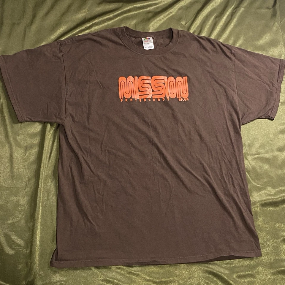 Camisa De Colección Mission Skateboards RARA Y2K Camiseta De Skate - Manga Corta Para Hombres 2XL Foto 2 de 3