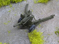 Roco Minitanks 1/87 Painted WWII US M-114 155mm Field Howitzer Lot 8913B