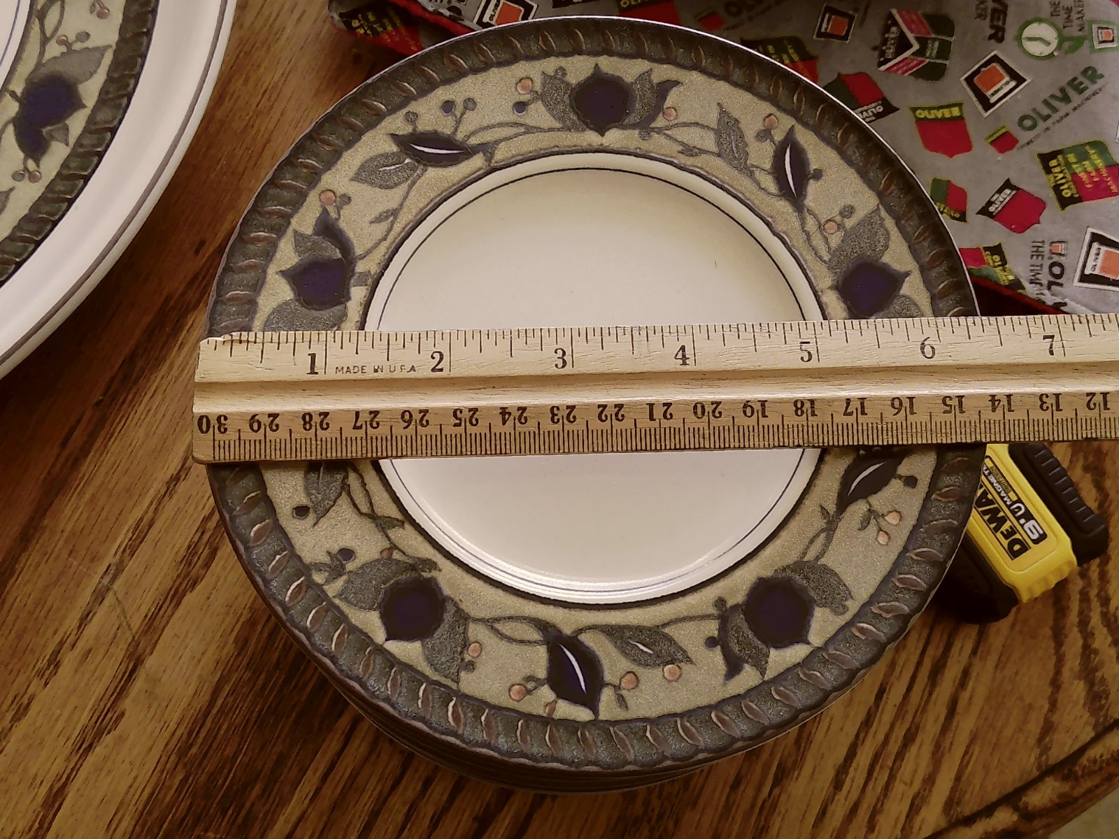 Mikasa Arabella Intaglio Stoneware China CHOICE parting out SET