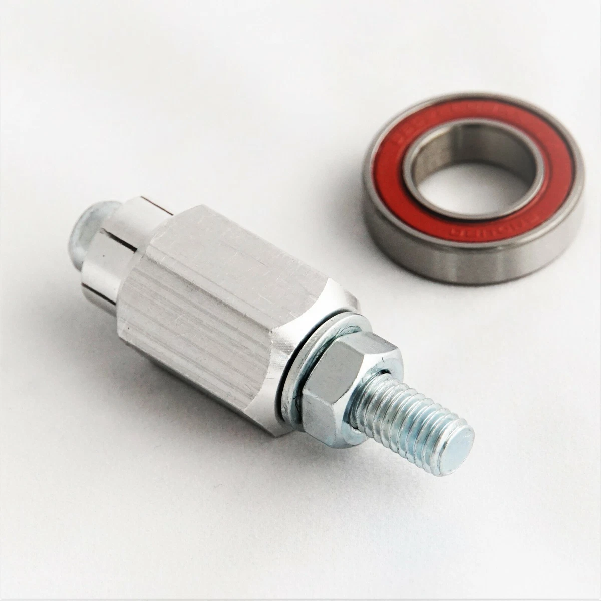 Specialized bearing removal tool deals