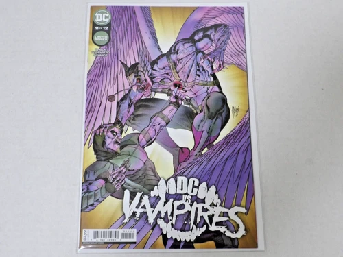 DC vs VAMPIRES 11 2022 near mint bagged and boarded