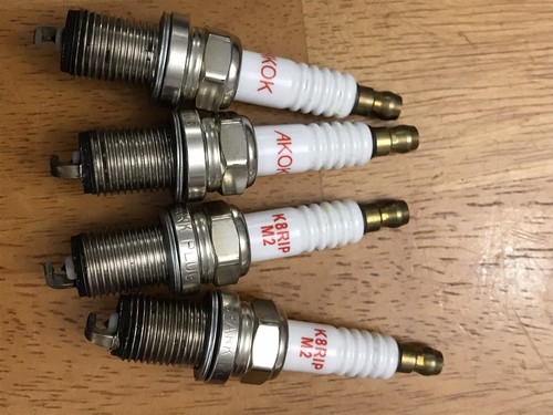 UF529 4x Ignition Coil Spark Plug Set AUDI TT A4 VW GOLF JETTA GTI 2.0L 2.0T - Picture 7 of 9