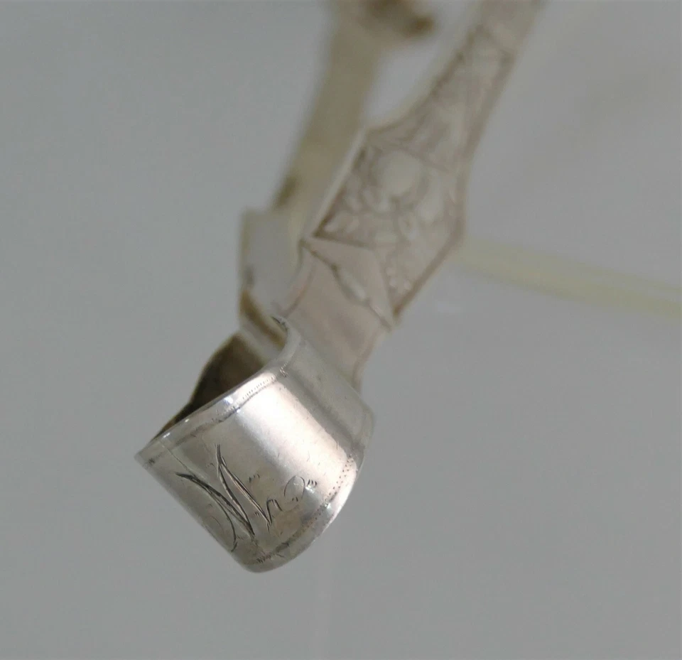 SUPERB Wood & Hughes 1870 Sterling Silver Japanese Pattern Aesthetic Sugar Tongs - Image 4 of 4