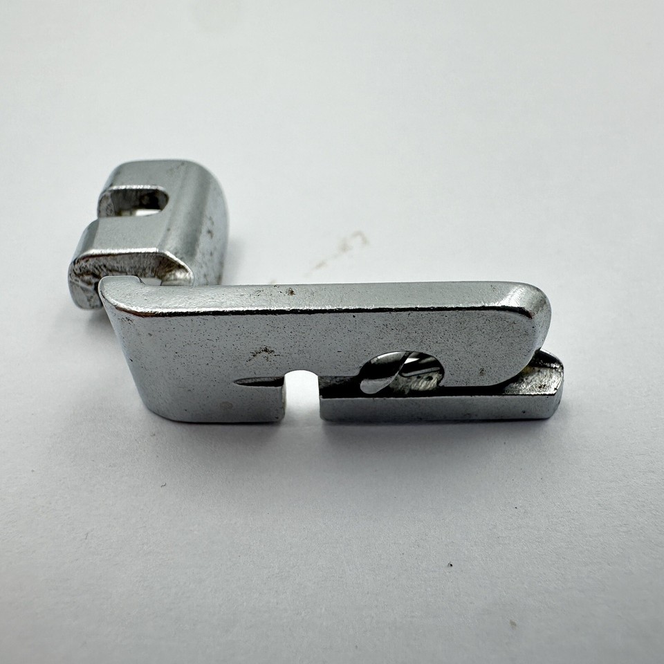 Original Vintage Singer Sewing Machine Rolled Hem Foot Simanco 120842