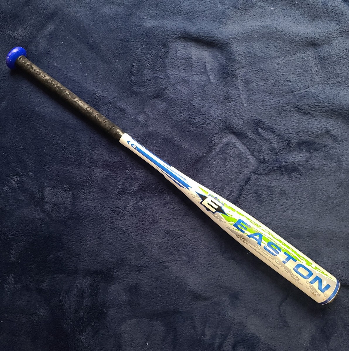 Batte Baseball Easton Typhoon LK71T Jeunesse - 30 Pouces 19 Oz - Alliage Léger