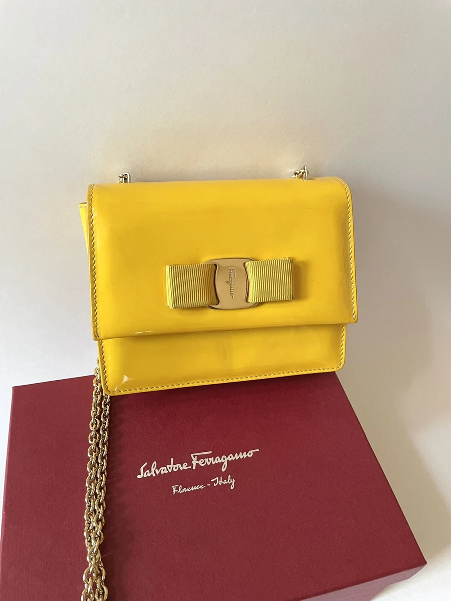 Ferragamo Salvatore Vara Bow Leather Mini Bag