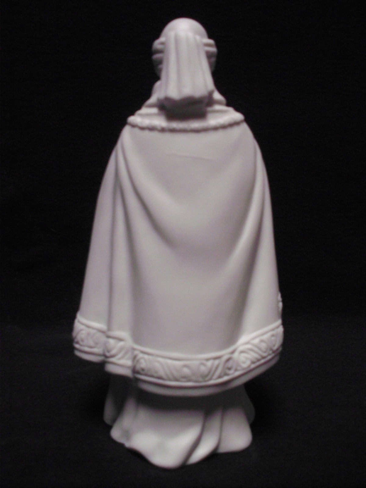 Avon Nativity Collectibles King Magi BALTHASAR Wise Man White Porcelain Bisque
