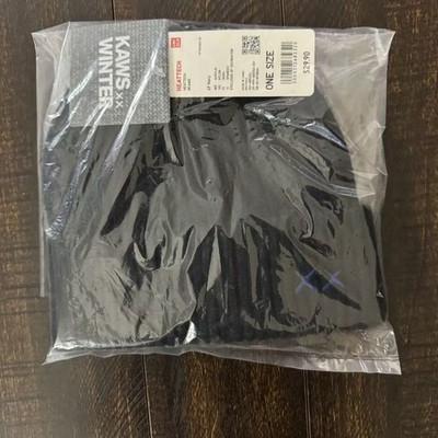 Uniqlo x KAWS Winter HEATTECH Heat Tech Knit Beanie Navy Hat