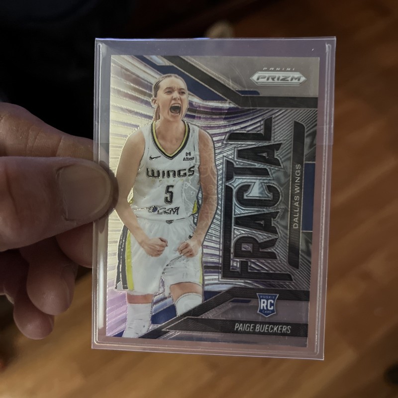 2025 Prizm Fractal Paige Bueckers  Rookie