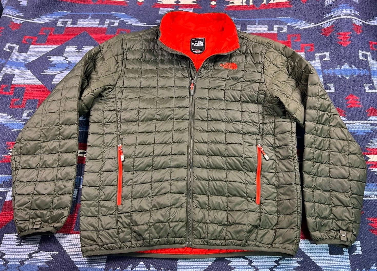 The North Face Thermoball Jacket Quilted Olive Green Mens L Coat Winter Snow