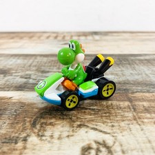 Hot Wheels Mario Kart Green Yoshi Standard Kart Nintendo 2018
