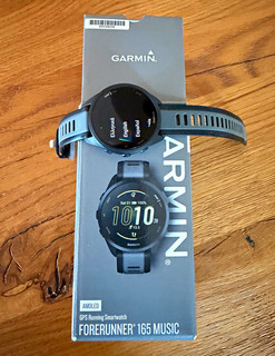 Garmin Forerunner 165 Music Smartwatch AMOLED GPS Musik Laufen Schwarz/Grau