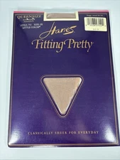 Hanes Panty Hose Fitting Pretty Day Sheer Sandalfoot Queen Size 2X Style 751 NOS