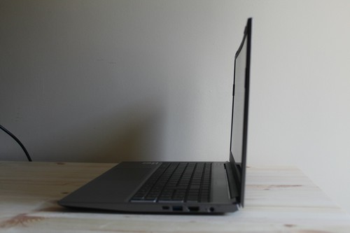 Laptop Initia Series: 15.6" Widescreen, Intel i5 Quad Core 10th Gen, 16GB RAM, - Picture 10 of 10